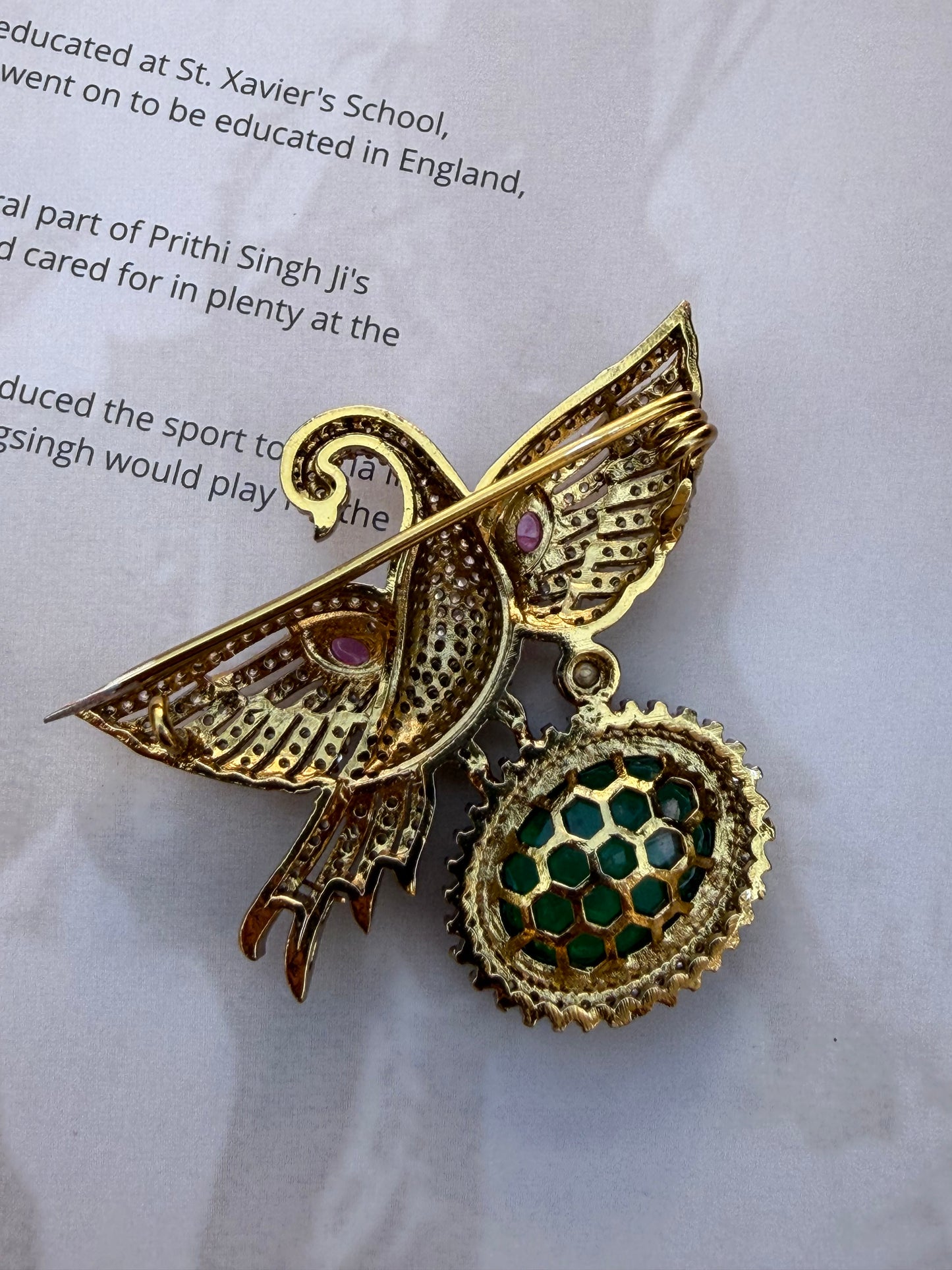 Brija Bird Brooch