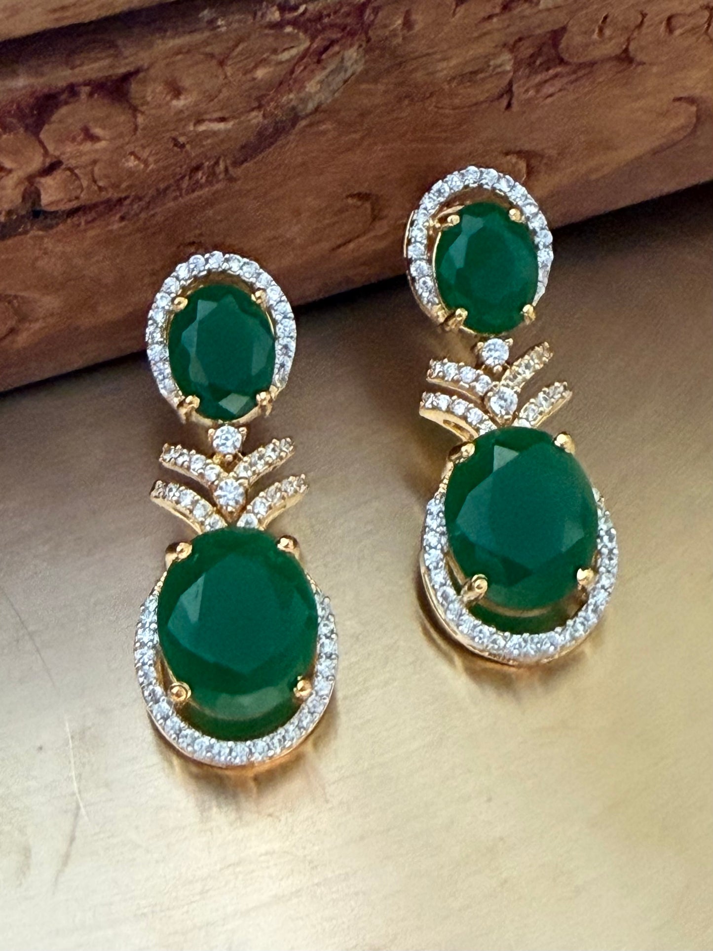 Devisha Emerald Earrings