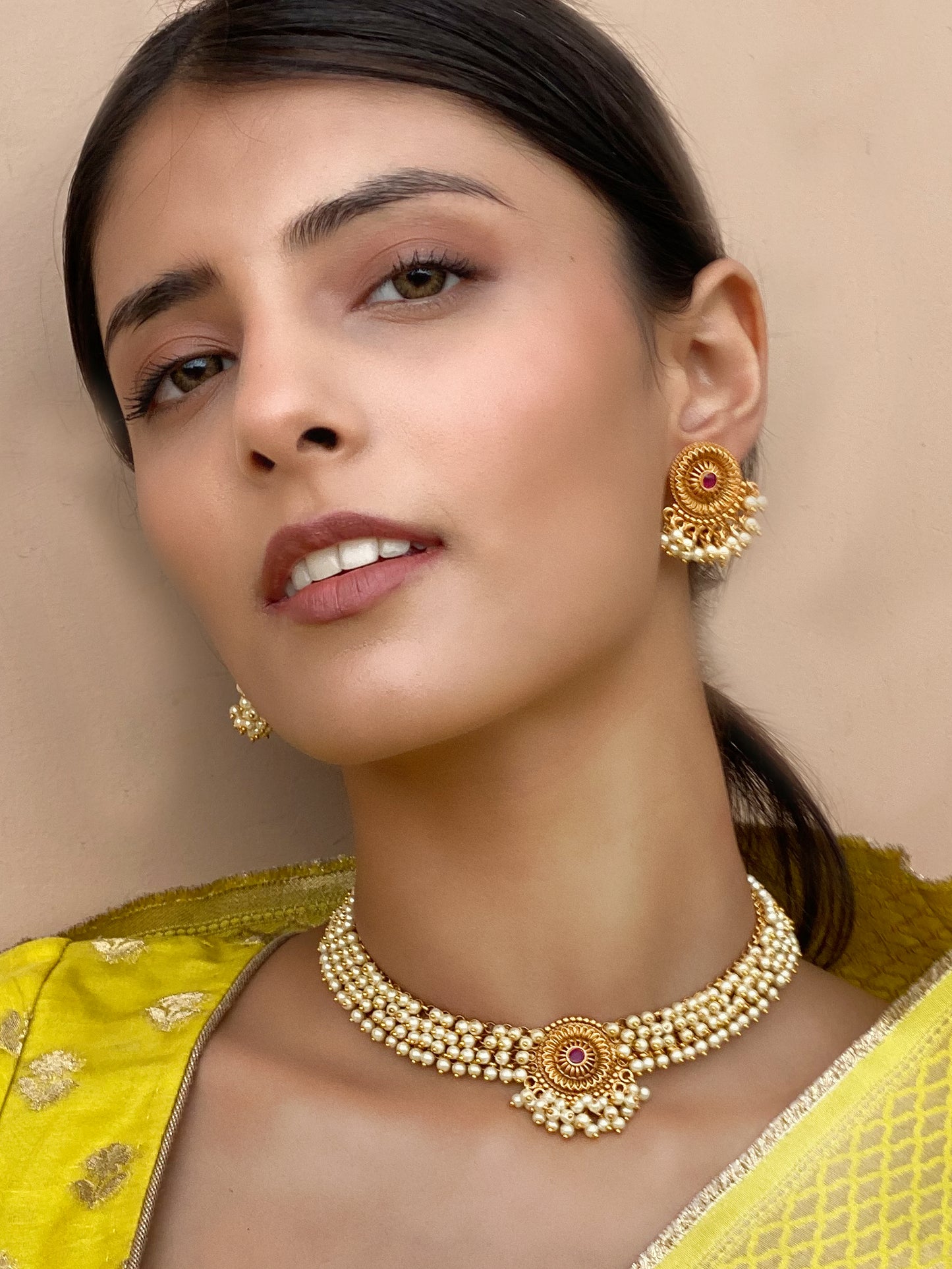 Riyah Antique Gold Finish Pearl Necklace Set