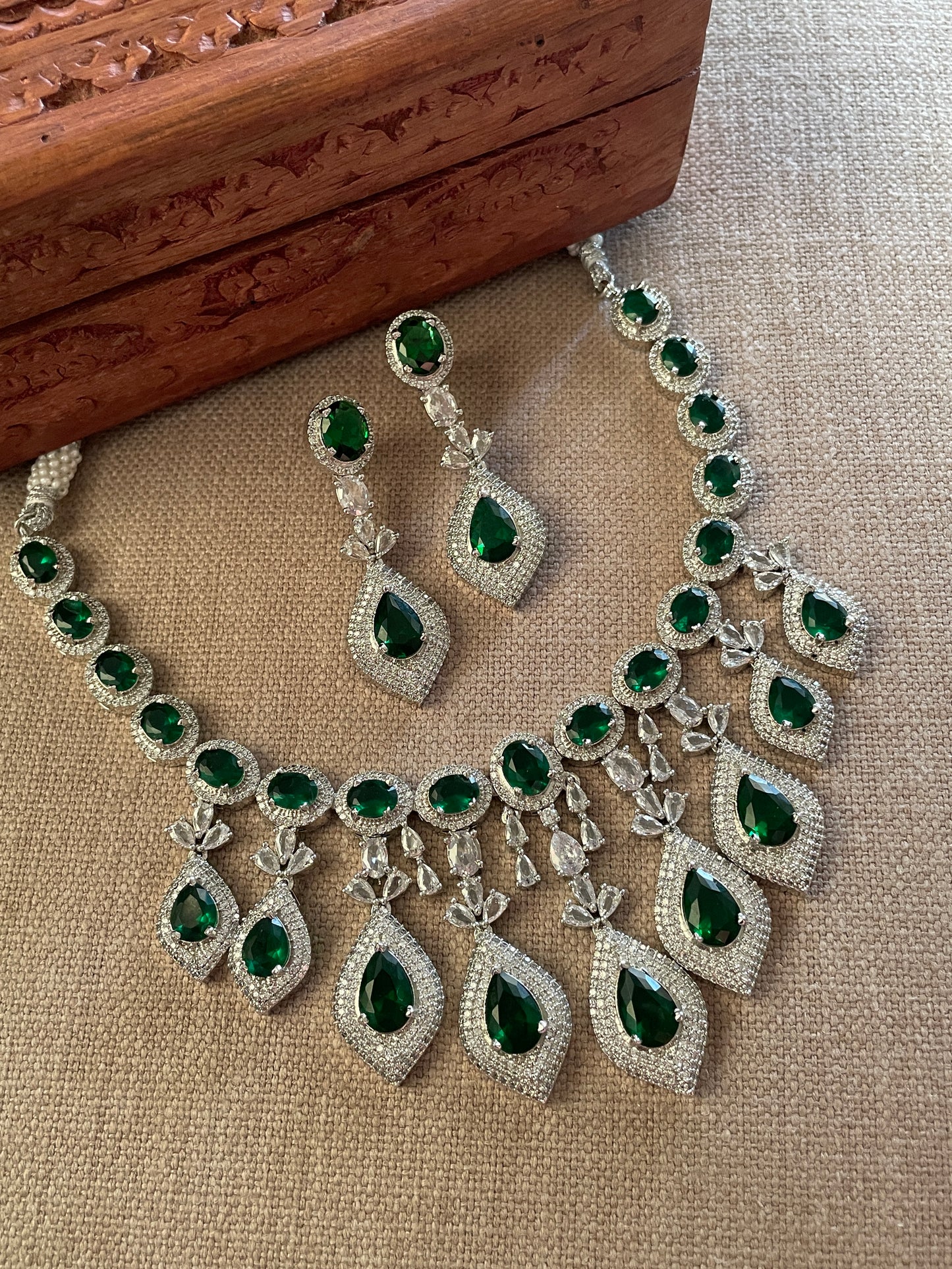 Elmer Emerald Zircon Necklace Set