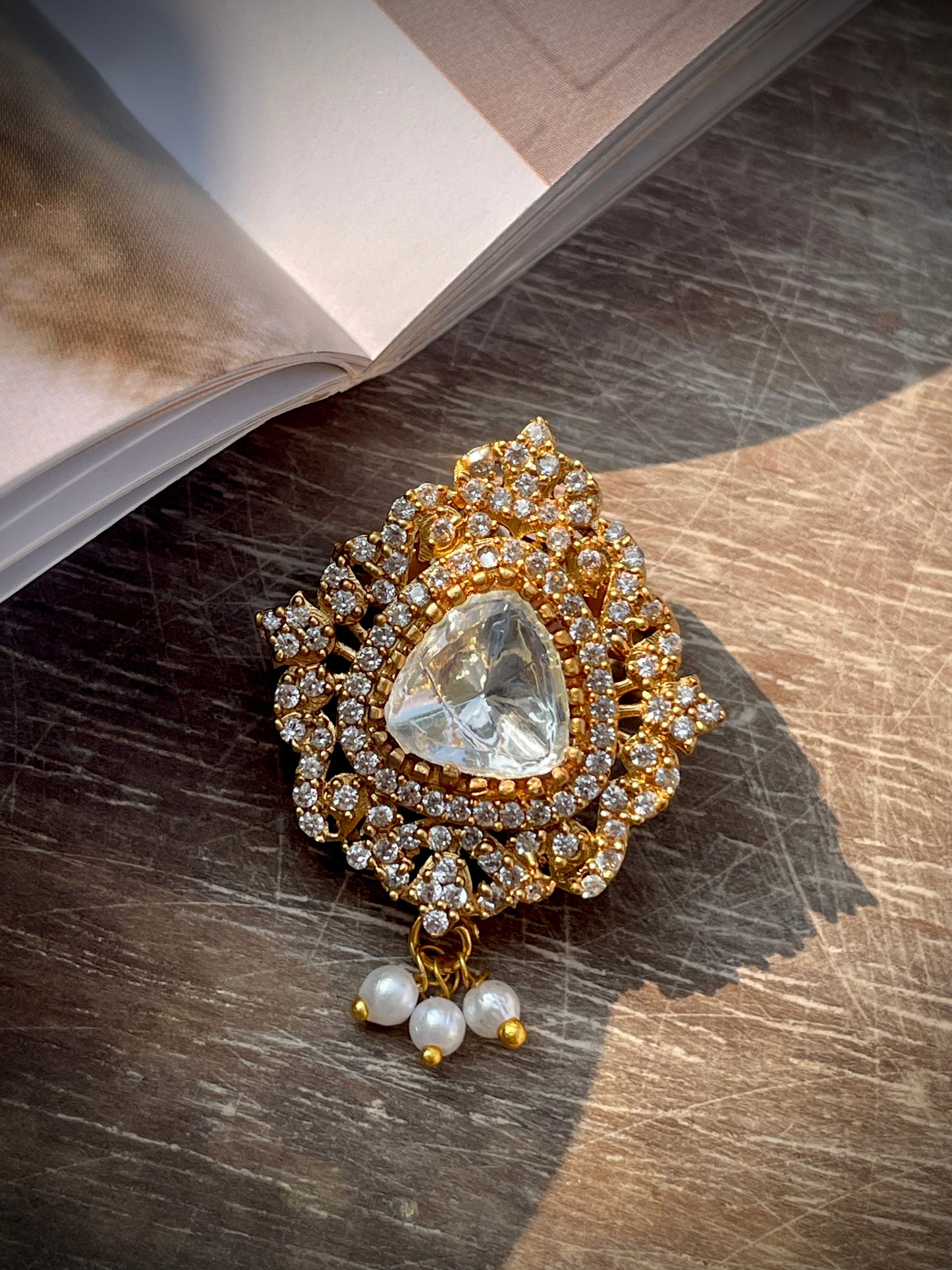 Rajvardhan Pearl Drop Brooch