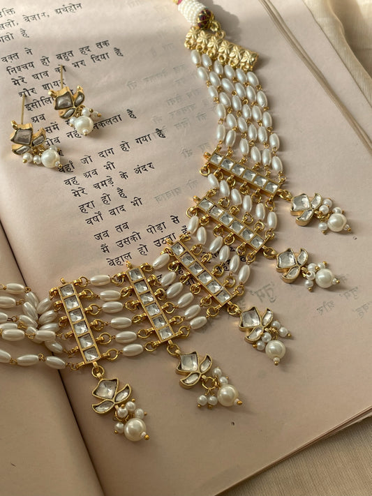 Saadagi Polki & Rice Pearl Choker Necklace