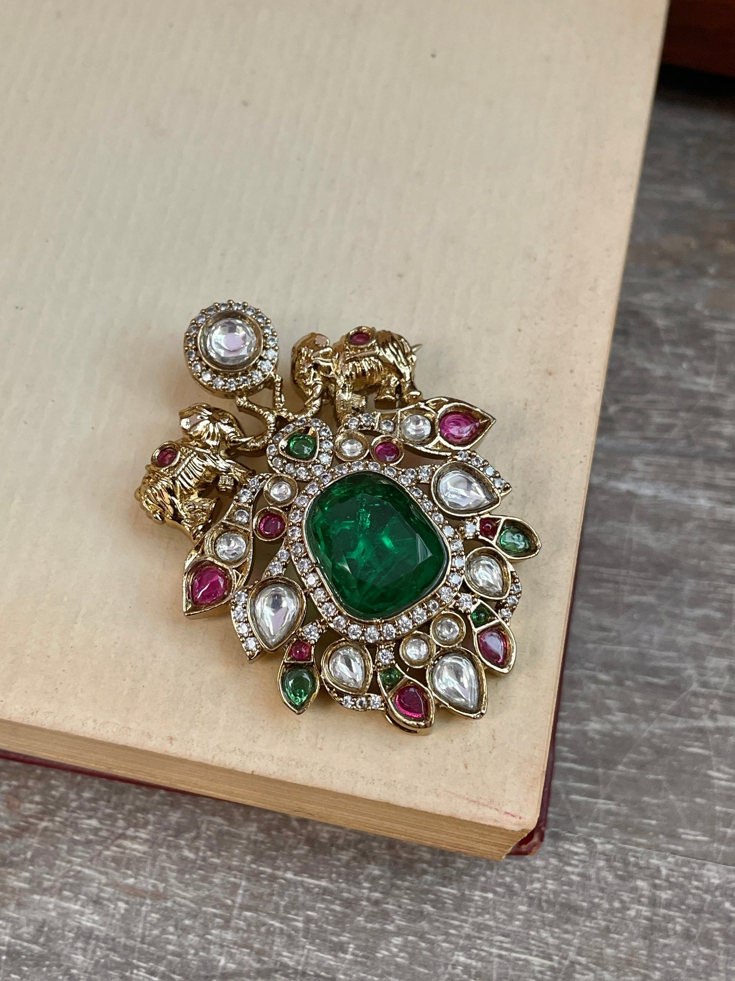 Ranveer Emerald Polki Brooch