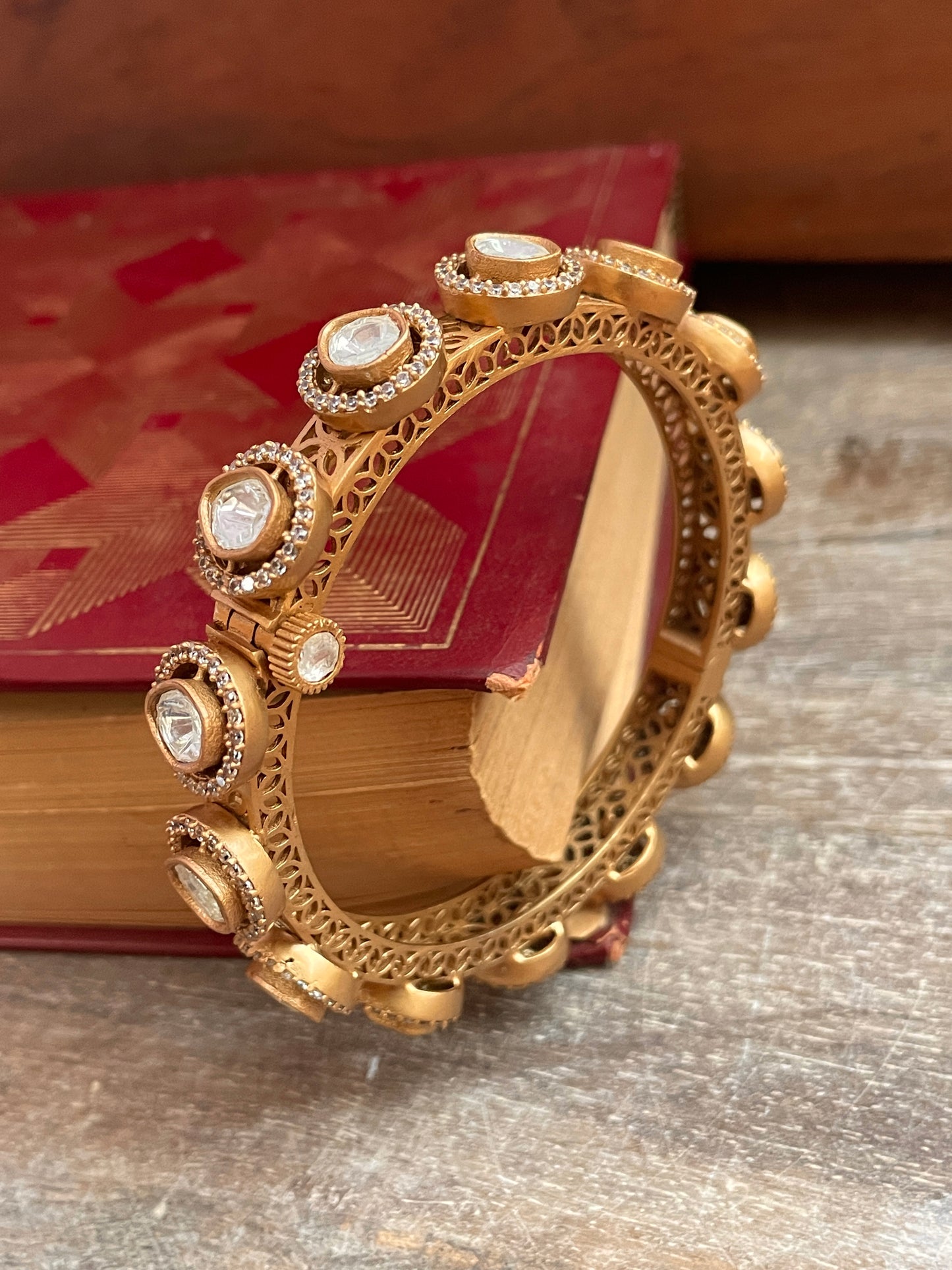 Nalini Polki Bangle ( Single )