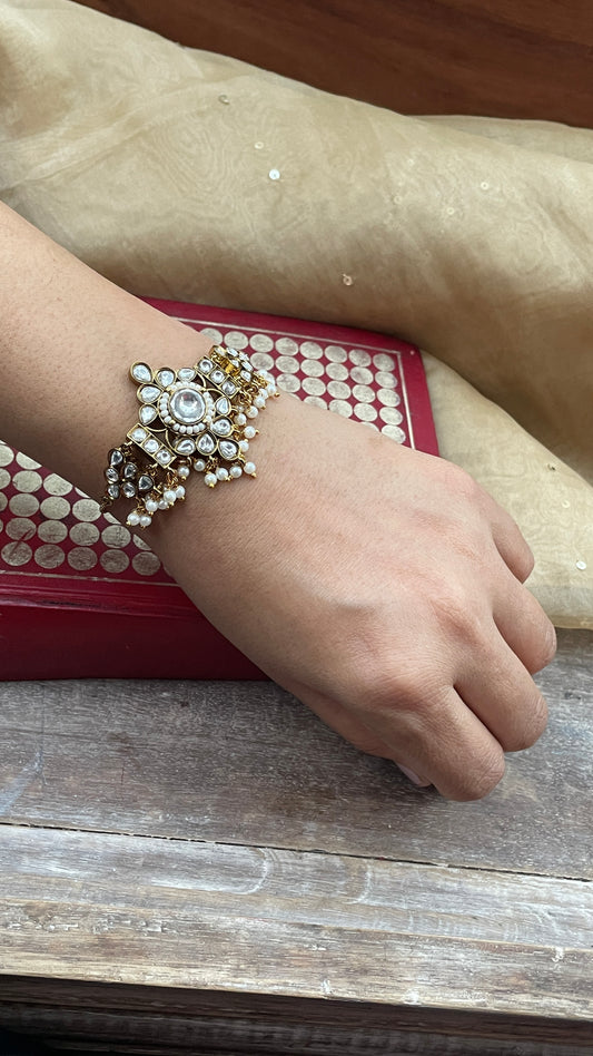 Lathiya Pearl and Polki Antique Bracelet