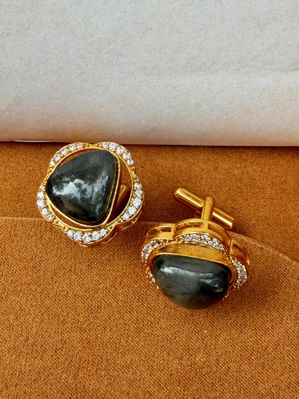 Apex Labradorite Floral Cuff Links