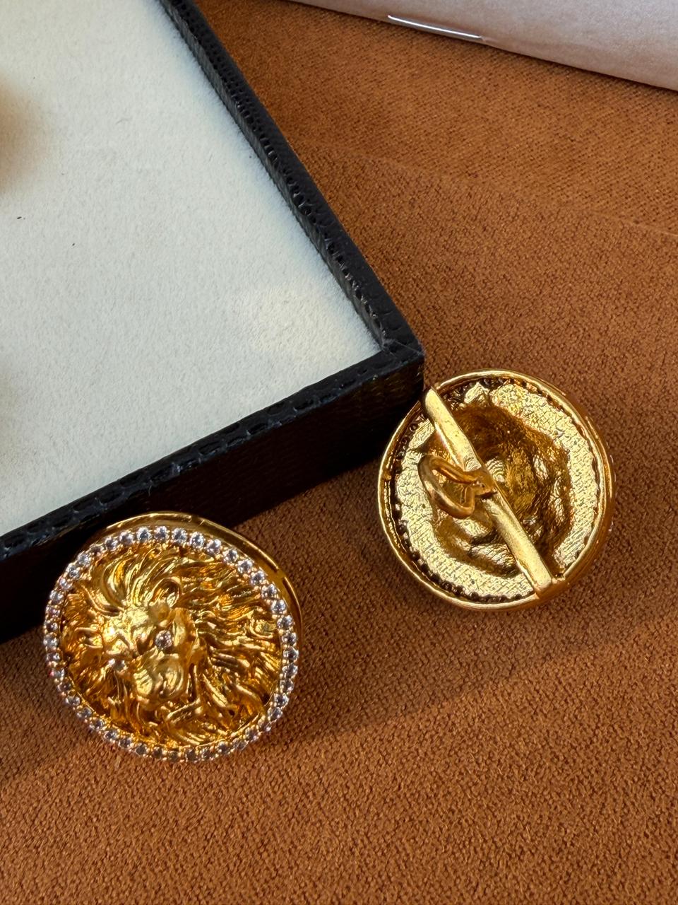 Lion Emblem Kurta Button Set